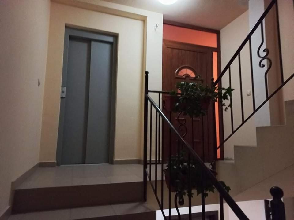 Sandanski Holiday Apartment1 Luaran gambar
